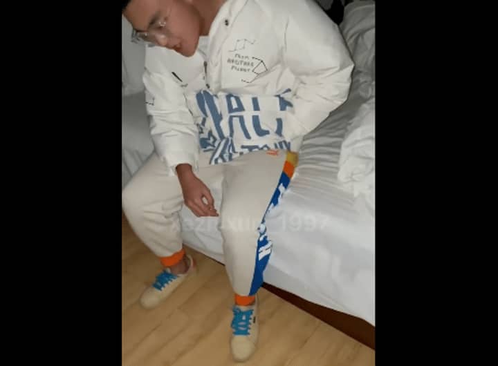 便利受翻车 口爆02年192篮球队直男