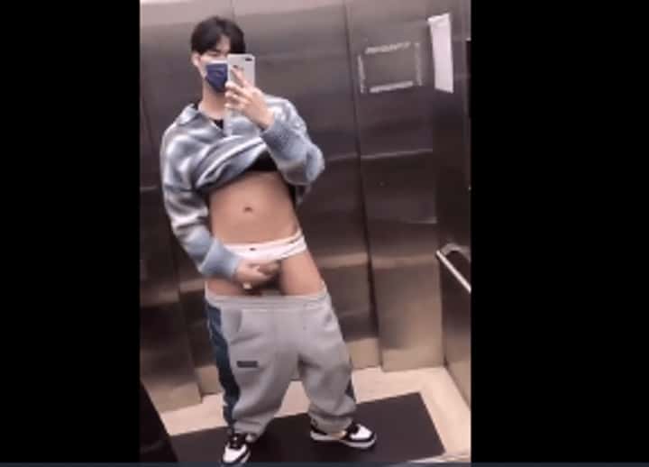网红大D男模喜欢暴露