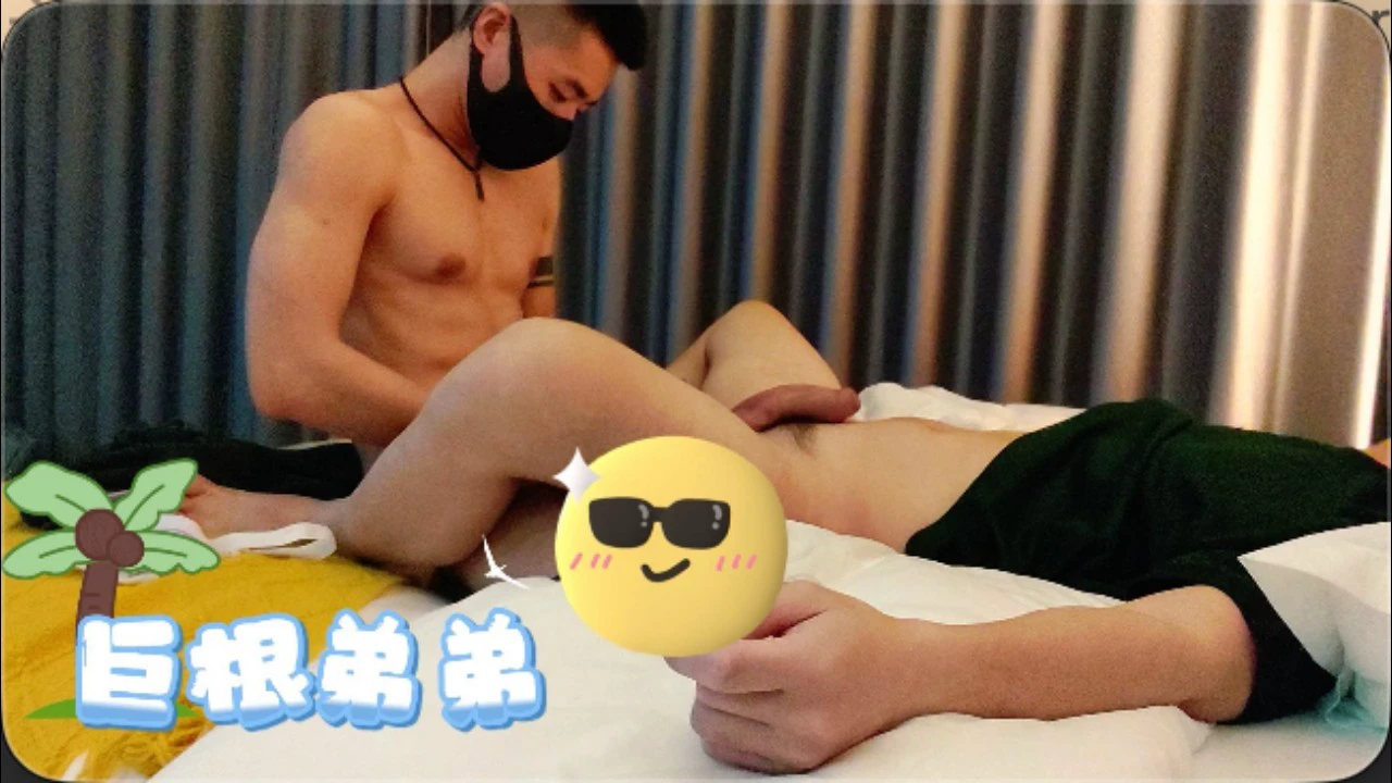 被大屌型男各种姿势无套进入